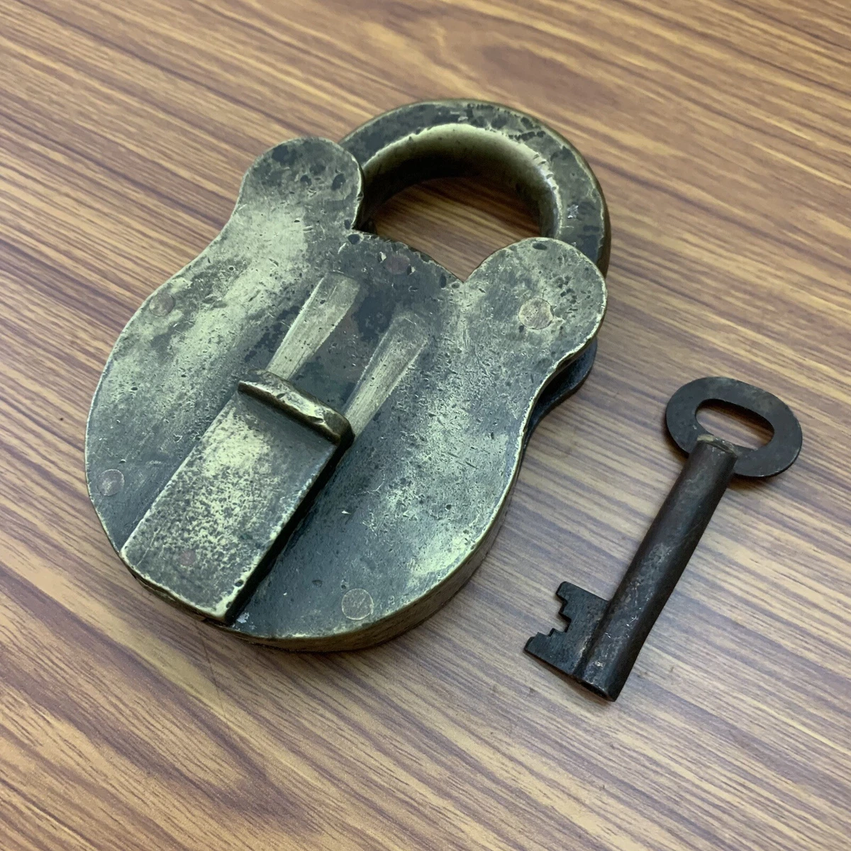 PADLOCK LOCK WITH KEY OLD or ANTIQUE BRASS HEAVY BIG SIZED. eBay