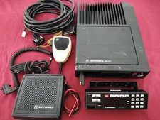 MOTOROLA ASTRO SPECTRA W7 VHF P25 DIGITAL TRUNKING MOBILE RADIO 110w COMPLETE