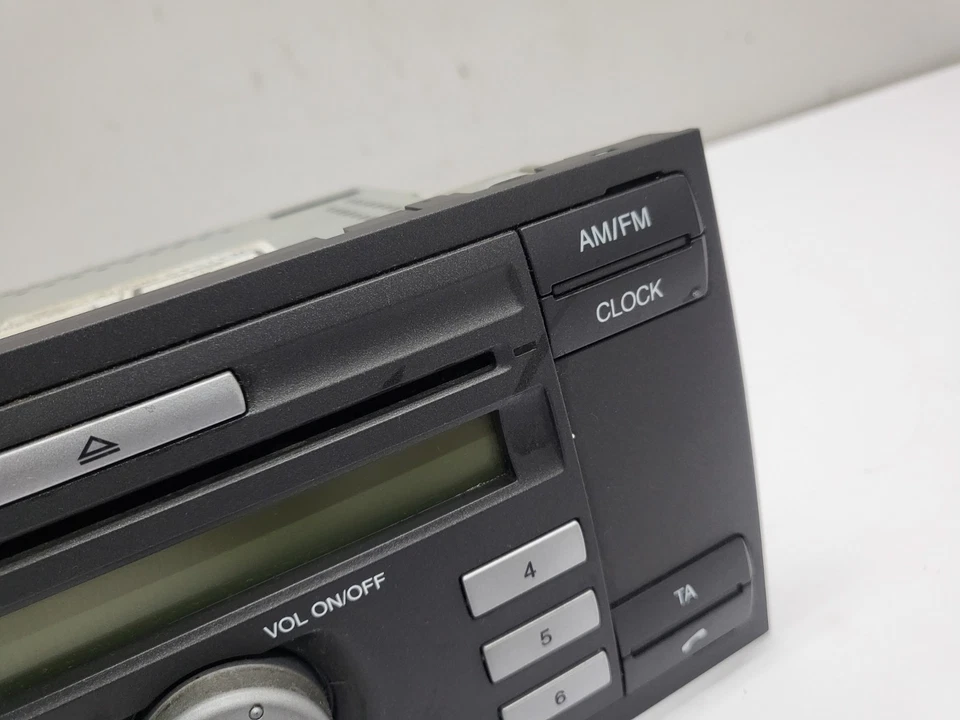 Ford Fusion JU2 - Autoradio Radio CD Player 6S61-18C815-AG   Code fehlt   (03) - Bild 4 von 4