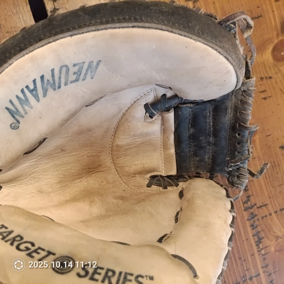 Guante de béisbol softbol vintage Neumann Target Series Catcher’s Mitt derecho b5 Foto 3 de 4