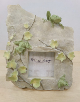 Frameology Stone Effect Picture Frame 3 x 3 Photo Spring Song 3 Frogs FF 107033