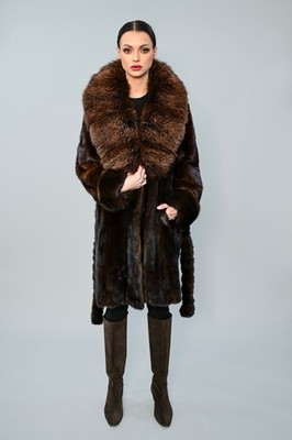 Pelzmantel Echtpelz Nerz 100% Real Ranch Mink Coat Saga Furs XL /2XL Jacke