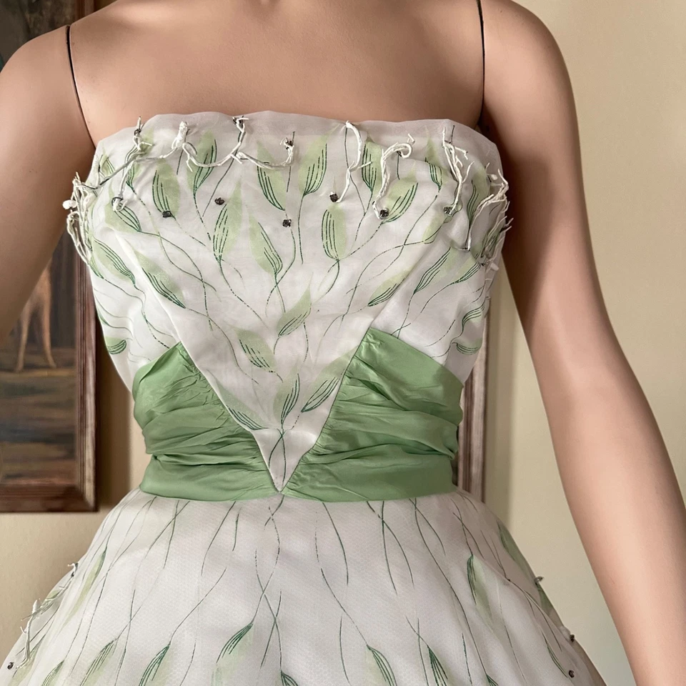 Vintage 1950s Fairy Tale Hand Painted Rhinestone Debutante Prom Dress Gown XXS - Image 4 of 4