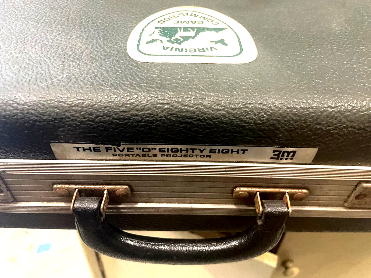 Vintage 3M 5088 Overhead Projector, Five “0” Eighty Eight Portable