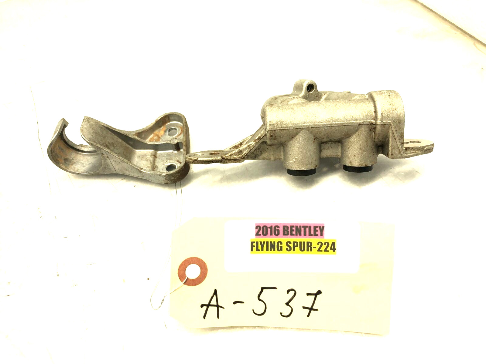2014-2018 BENTLEY FLYING SPUR AWD TRANSMISSION THERMOSTAT & SHIFT CABLE BRACKET