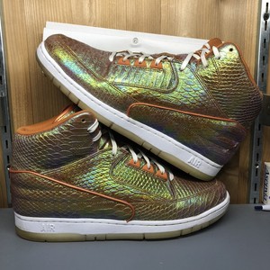 nike snake shoes