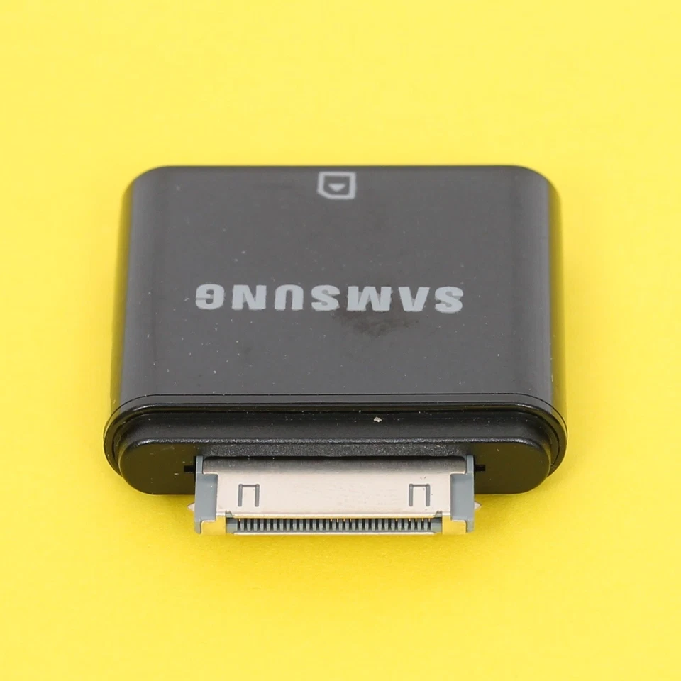 Genuine Samsung EPL-1PLRBE SD Memory Card to 30-Pin Adapter - Image 4 of 4