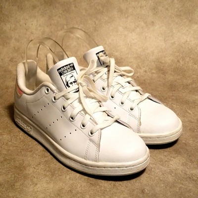 stan smith white metallic silver