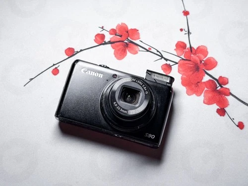 Canon S90 Powershot CCD Compact Camera - 1 Year Warranty, Perfectly Working