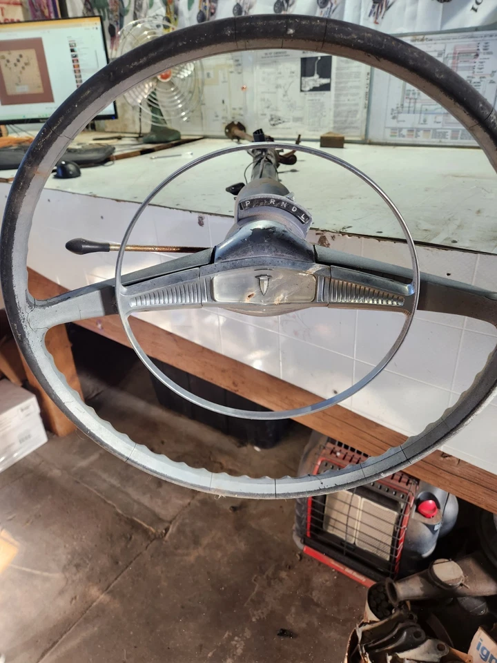 Pontiac Catalina 1960 columna de dirección automática y rueda. (59?) Foto 3 de 4