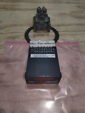 Yokogawa UM04E Digital Controller =Used= READ DESC =