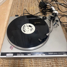 Technics SL-Q3 Giradischi Quarzo Trazione Diretta Completamente Automatico Test Video