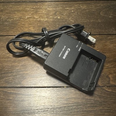 Used Canon LC-E8E Battery Charger For EOS Rebel T2i, T3i, T4i, T5i, EOS 550D