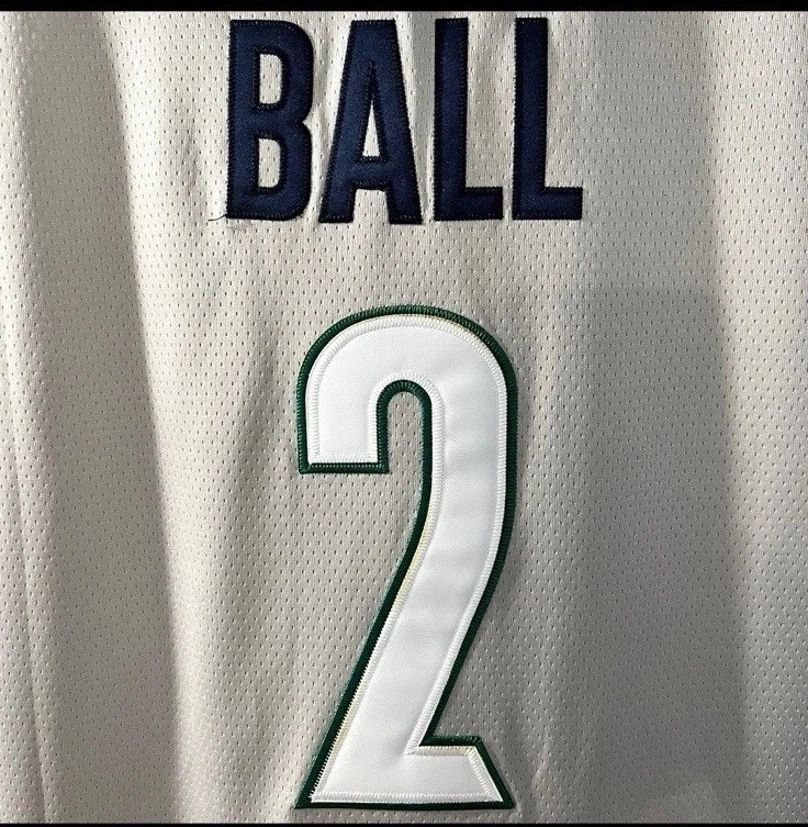 Camiseta Lonzo Ball Chino Hills - Nueva Foto 3 de 3
