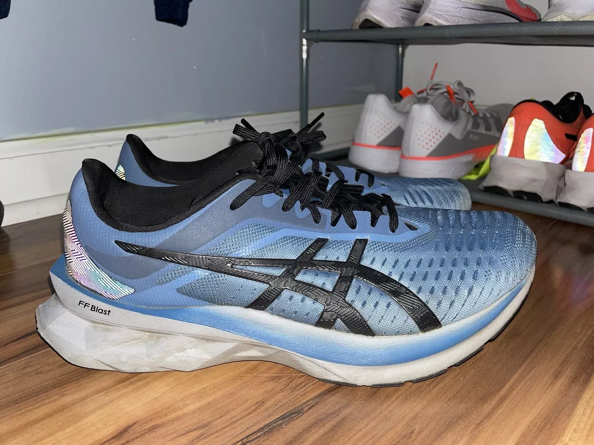 Asics novablast mens stores 2025