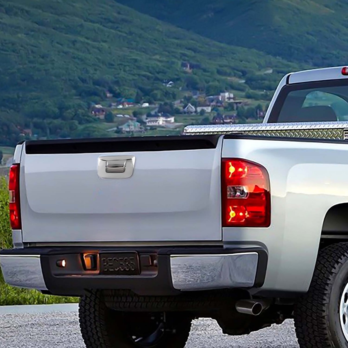 2007-2014 Chevrolet|GMC Silverado|Sierra Tailgate Handle, Smooth Black, W/o Key Hole - Foto 6