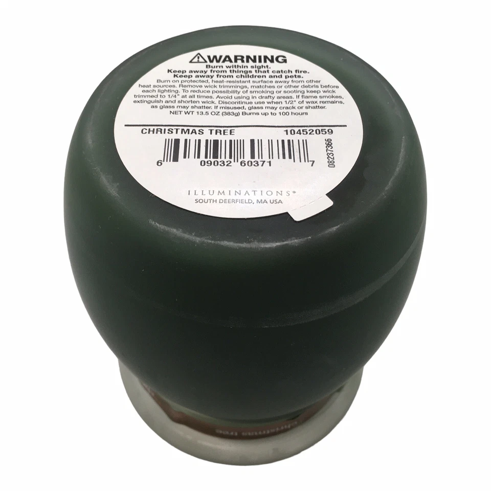 Vela Illuminations ÁRBOL DE NAVIDAD RETIRADO, 13,5 oz Yankee Candle 100 horas de quema Foto 2 de 4