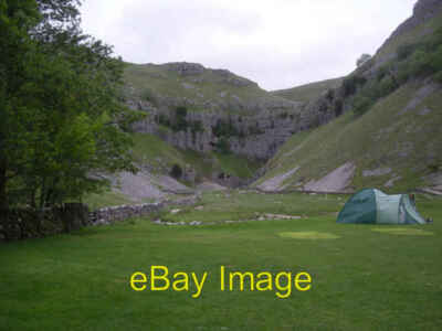 Foto 6x4 Fast leerer Campingplatz im Hochsommer Malham\/SD9062 Dieses Bild um 2008