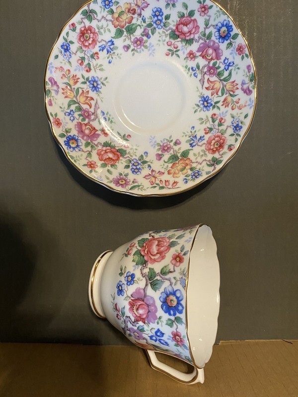 STAFFORDSHIRE CROWN FINE BONE CHINA VINTAGE CUP & SAUCER SET- BUTTERFLIES & ROSE
