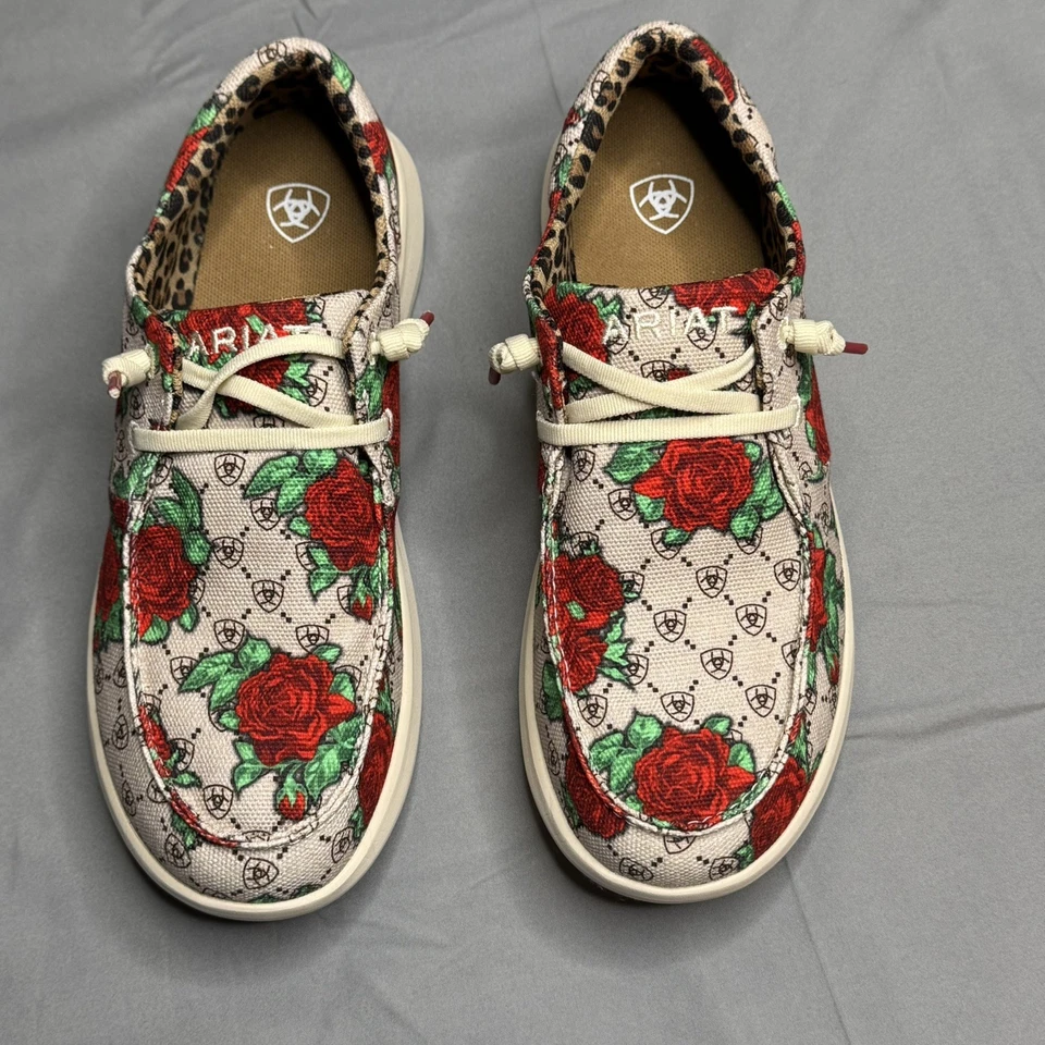 ARIAT Hilo Shoes Ariat LOGO Red Roses Women Size 8 Slip On Loafers Casual AOP - Image 2 of 4
