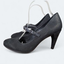 Ecco Black Women's Heels with Studs on cross straps Size 39 Studded