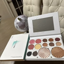 OFRA cosmetics On the Glow Pro Palette Highlighter/Bronzer NIB L3