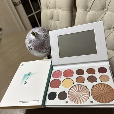 OFRA cosmetics On the Glow Pro Palette Highlighter/Bronzer NIB L3