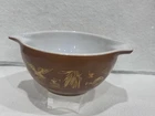 Vintage Pyrex 442 Early American Cinderella Bowl 1.5 Qt Brown Gold Eagle USA MCM