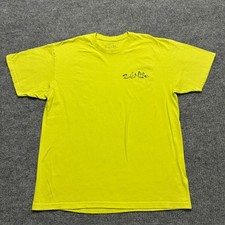 Salt Life Live Salty Mens T-Shirt Size L Yellow Short Sleeve Shark Graphic Tee