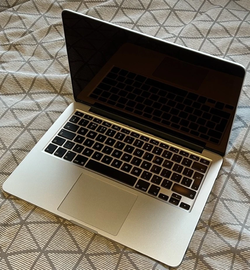 Macbook Pro a1502 i5 1tb - Image 3 of 4