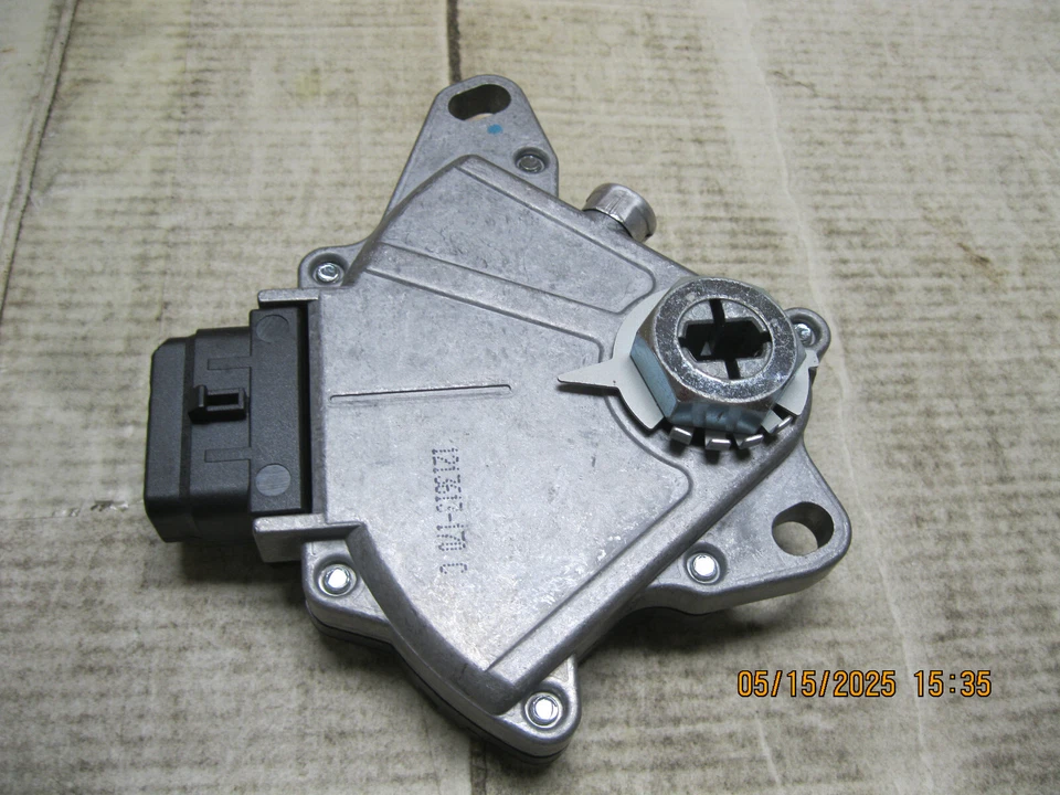 Neutral Safety Switch BWD S9233 Foto 2 de 4