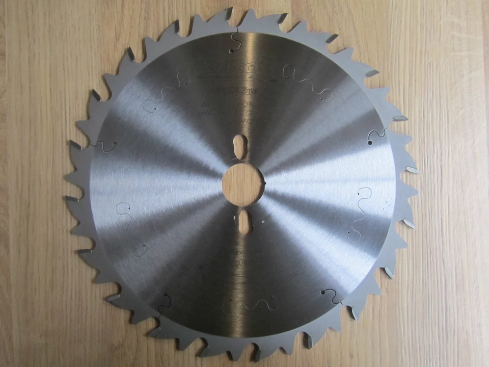 HM Kreissägeblatt 250 x 3,2 x 30 mm, Z. 24 LWZ von Koll / Edessö / Drager Neu