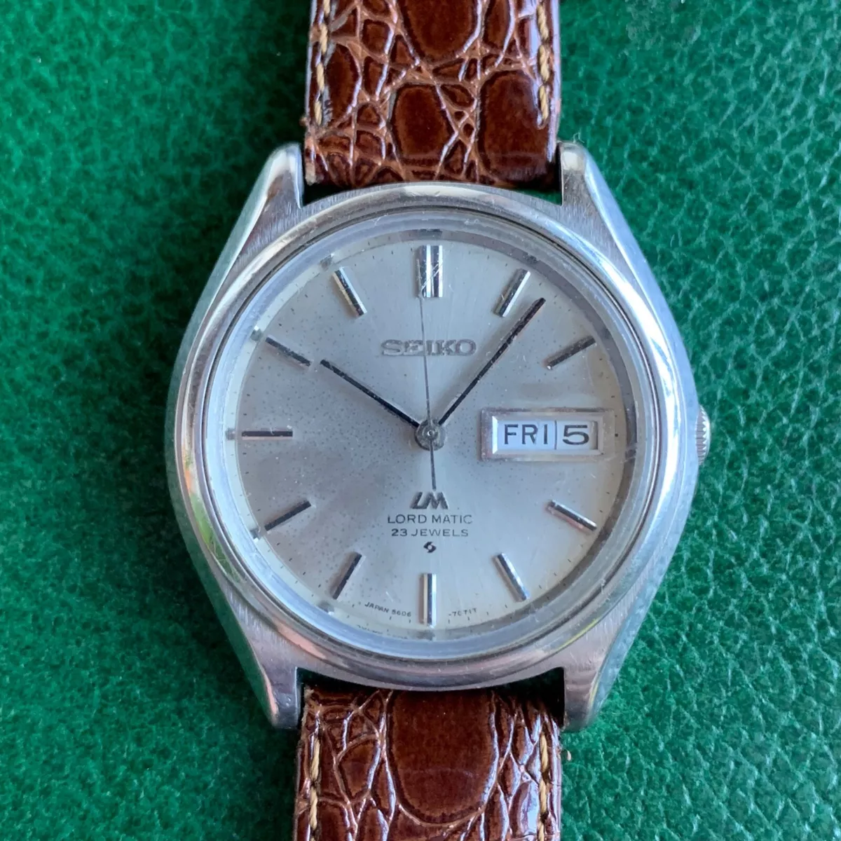 Vintage Seiko Lord Matic 5606-7070 23 Jewels Stainless Steel