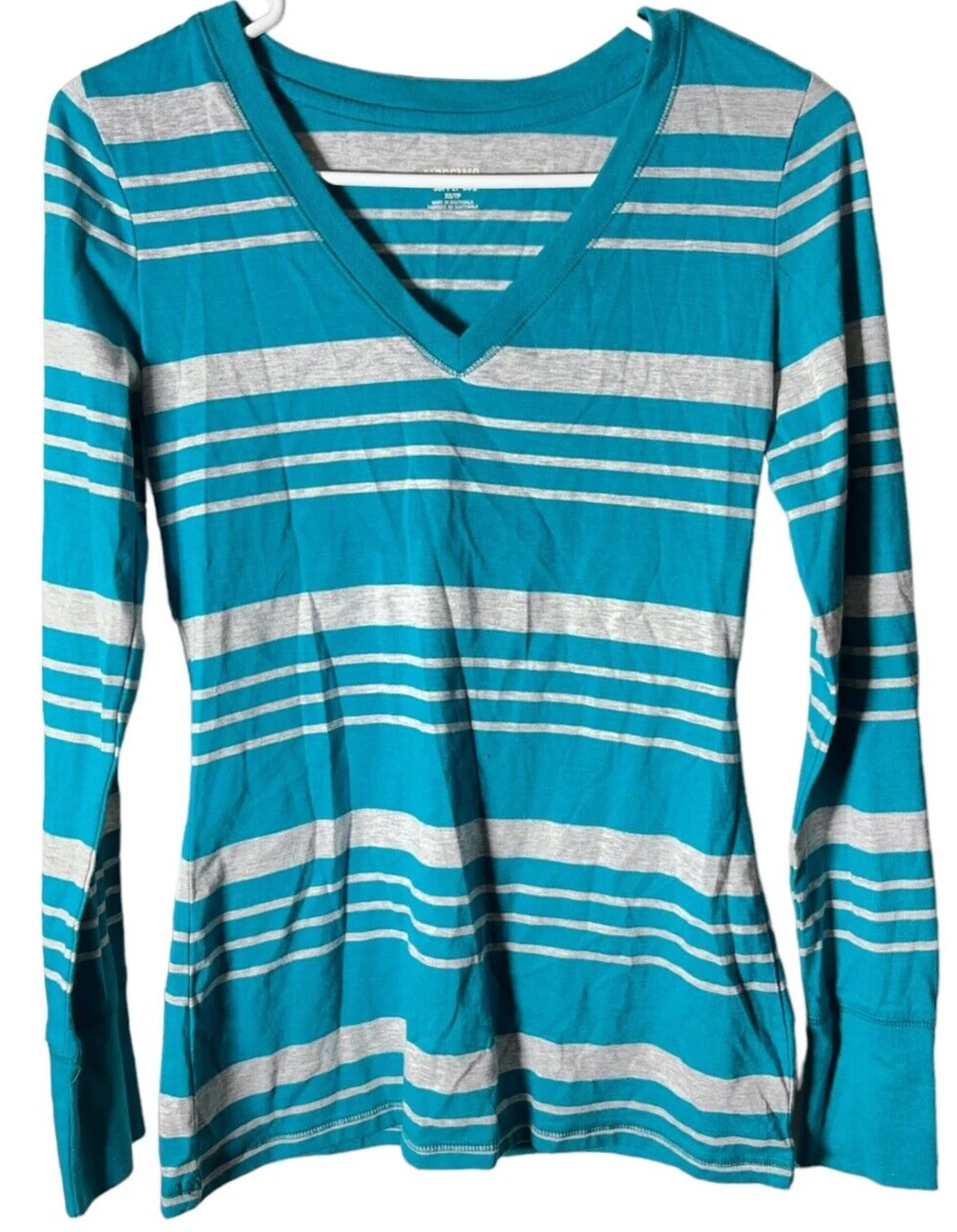 mossimo long sleeve v neck