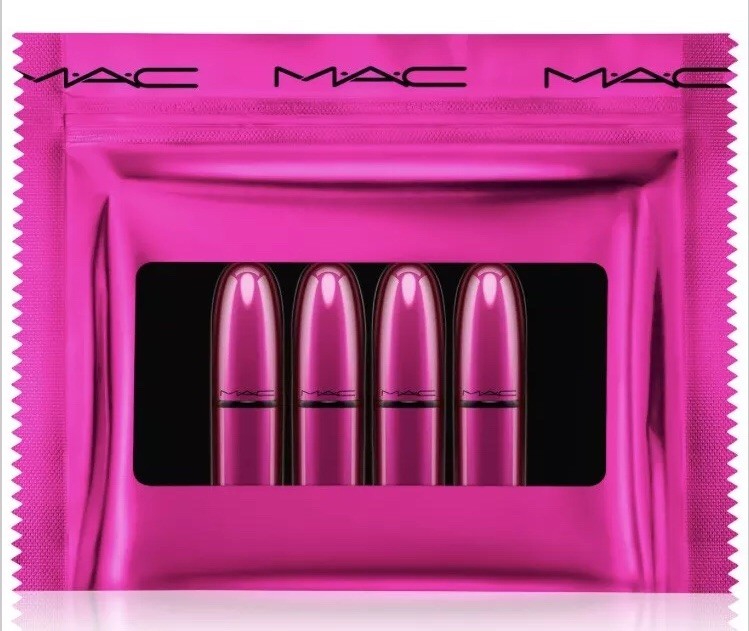 最終値下げMAC Shiny pretty things lip kit MAC Shiny Pretty Things 10-Piece Lip Kit on SALE | Saks OFF 5TH