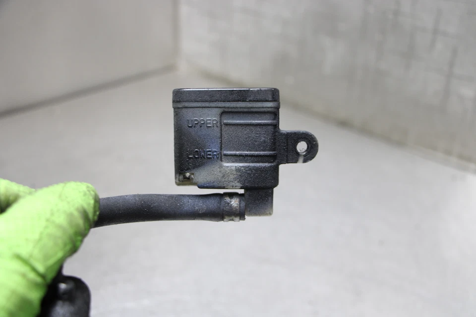 07-08 Suzuki GSXR 1000 GSXR1000 Rear Brake Master Cylinder Foto 4 de 4