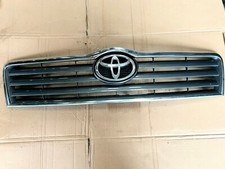 TOYOTA AVENSIS MK2 GENUINE FRONT BONNET GRILL 53114-05060
