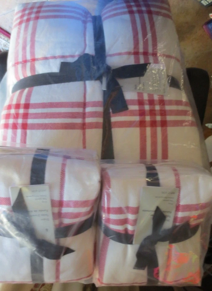 ALMOHADILLA A CUADROS GRANERO DE CERÁMICA/OLMO OESTE REY/cal king granja + 2 fundas King nueva en paquete Foto 3 de 4