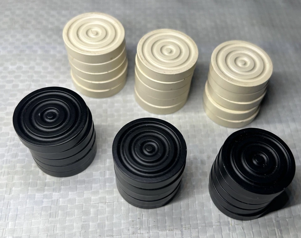 Michael Graves Backgammon Resin Playing Pieces Set of 30 Replacement Checkers - Image 2 of 3