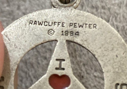 VINTAGE 1984 RAWCLIFFE PEWTER MERCEDES-BENZ KEYCHAIN KEYRING - Picture 3 of 4