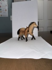 Schleich 2017 quarto cavallo stallone e puledro