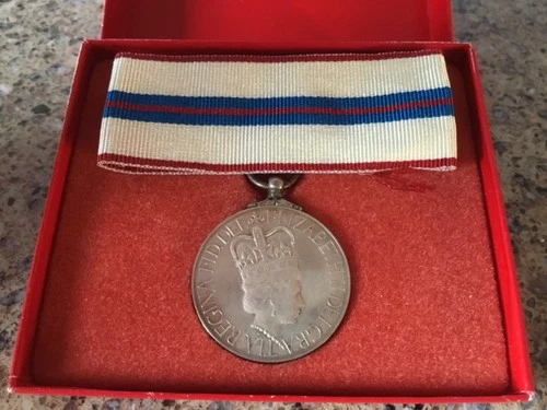 Canada: 1952-1977 Queen Elizabeth II Jubilee Silver Medal and ribbon in Box