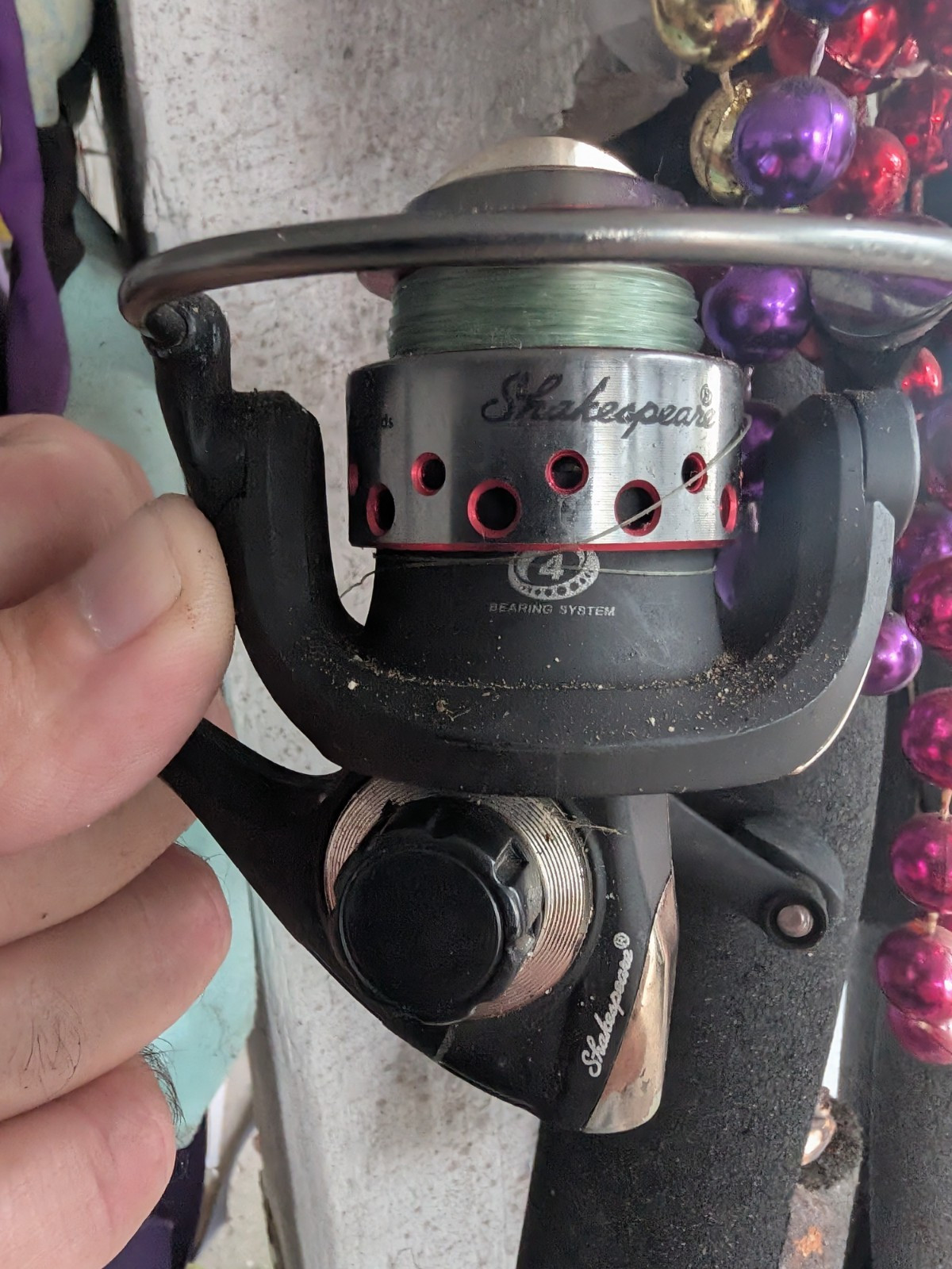 Shakespeare GX220 Spinning Reel 5.2:1 Front Drag Right Hand 4BB Size 220