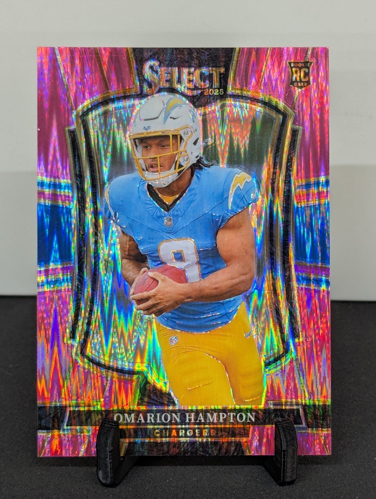 2025 Select Premier Level Omarion Hampton #102 Pink Shock Prizm RC LAChargers RB