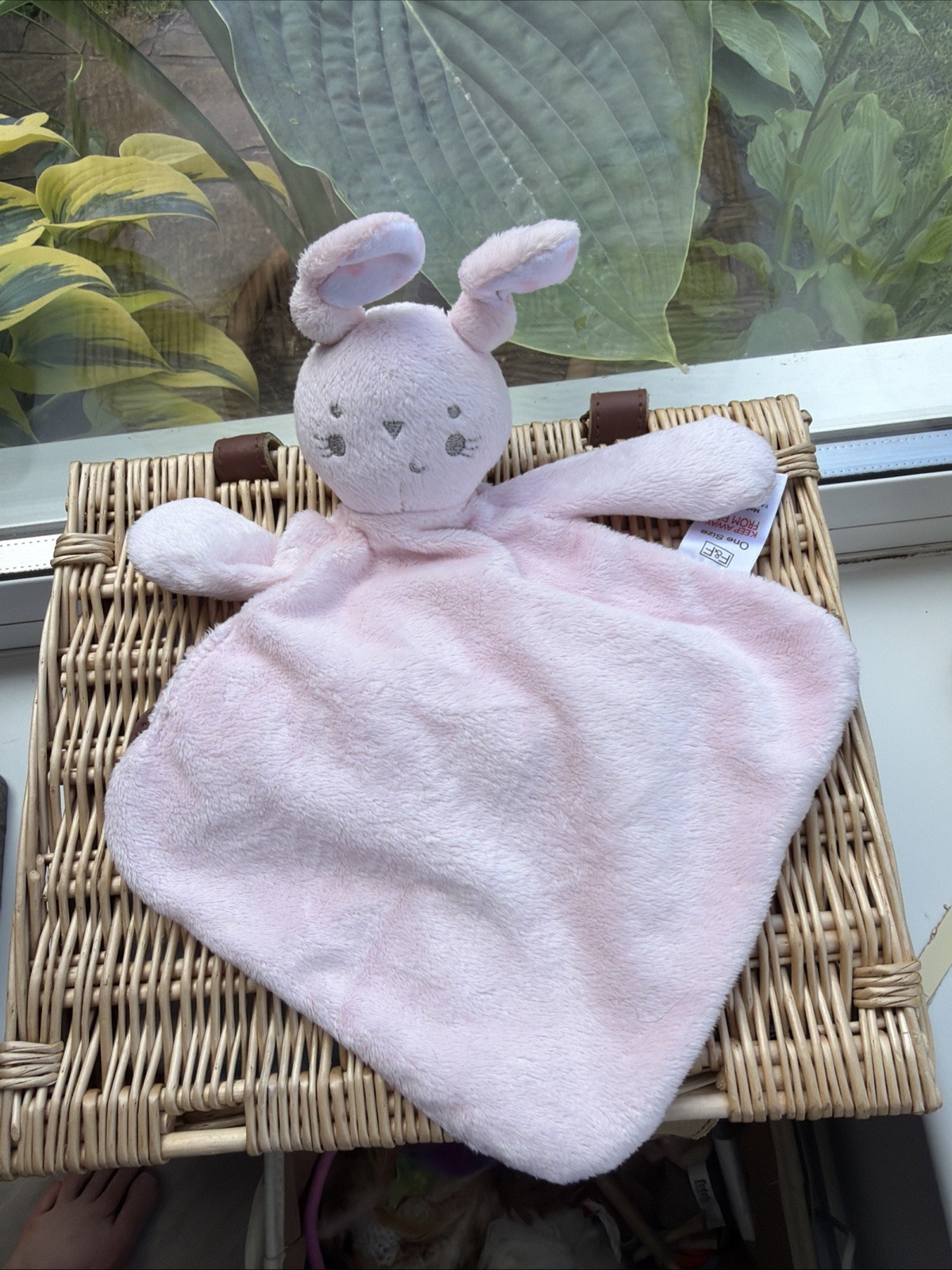 F&F Tesco PINK BUNNY RABBIT COMFORTER BLANKIE Blanket Soother Knotted Ears Soft