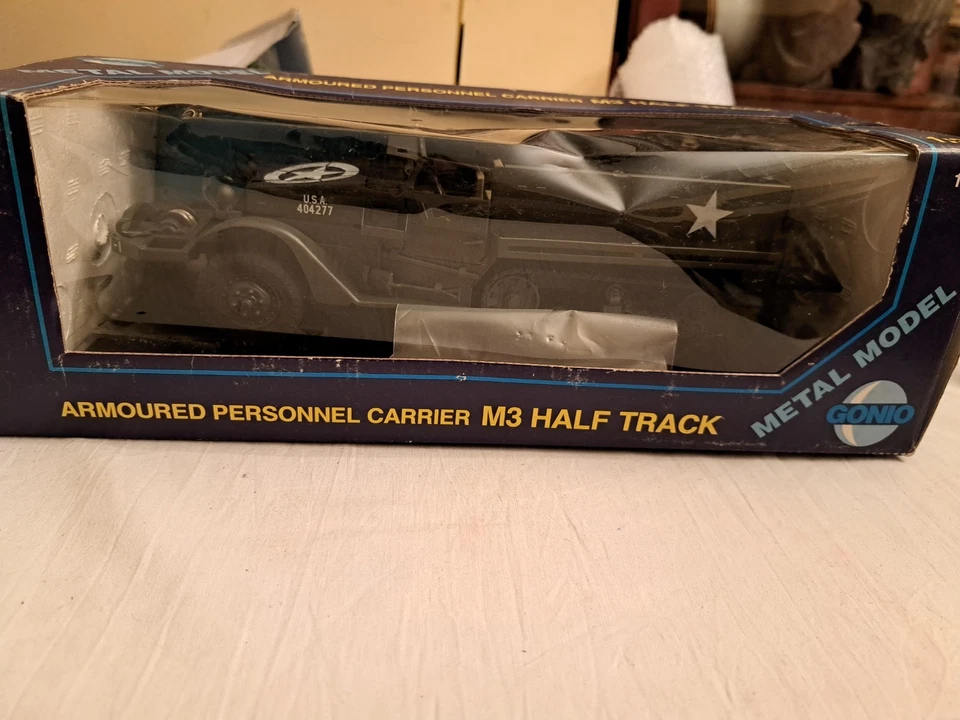 modellino camion militare americano in metallo misure scala 1:24 vedi foto - Immagine 2 di 4