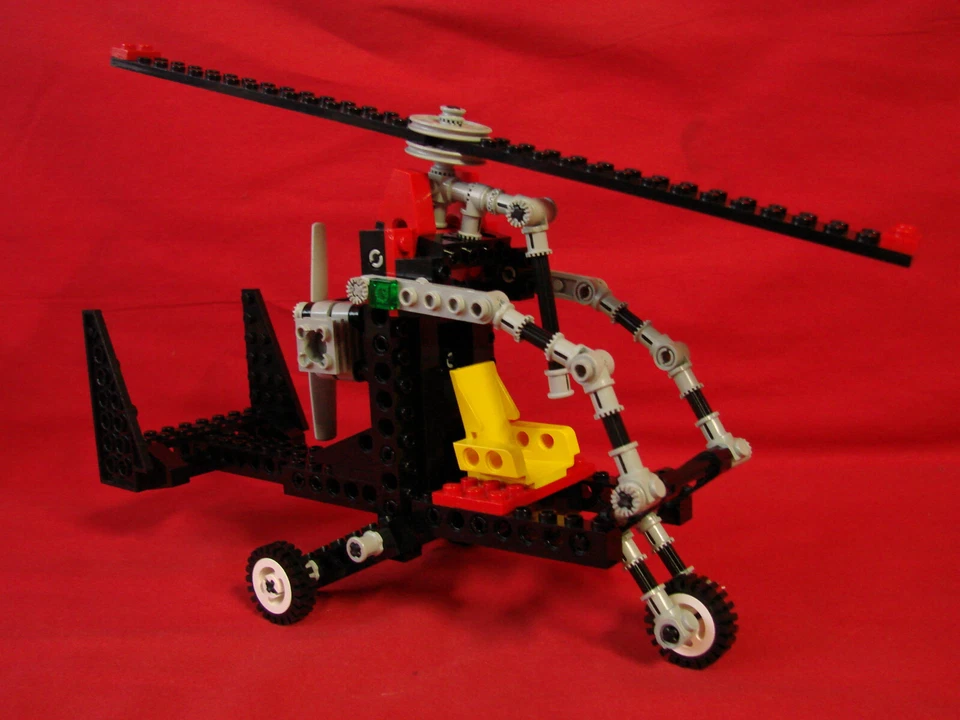 LEGO Technic 8836 Sky Ranger, photo 3 sur 4