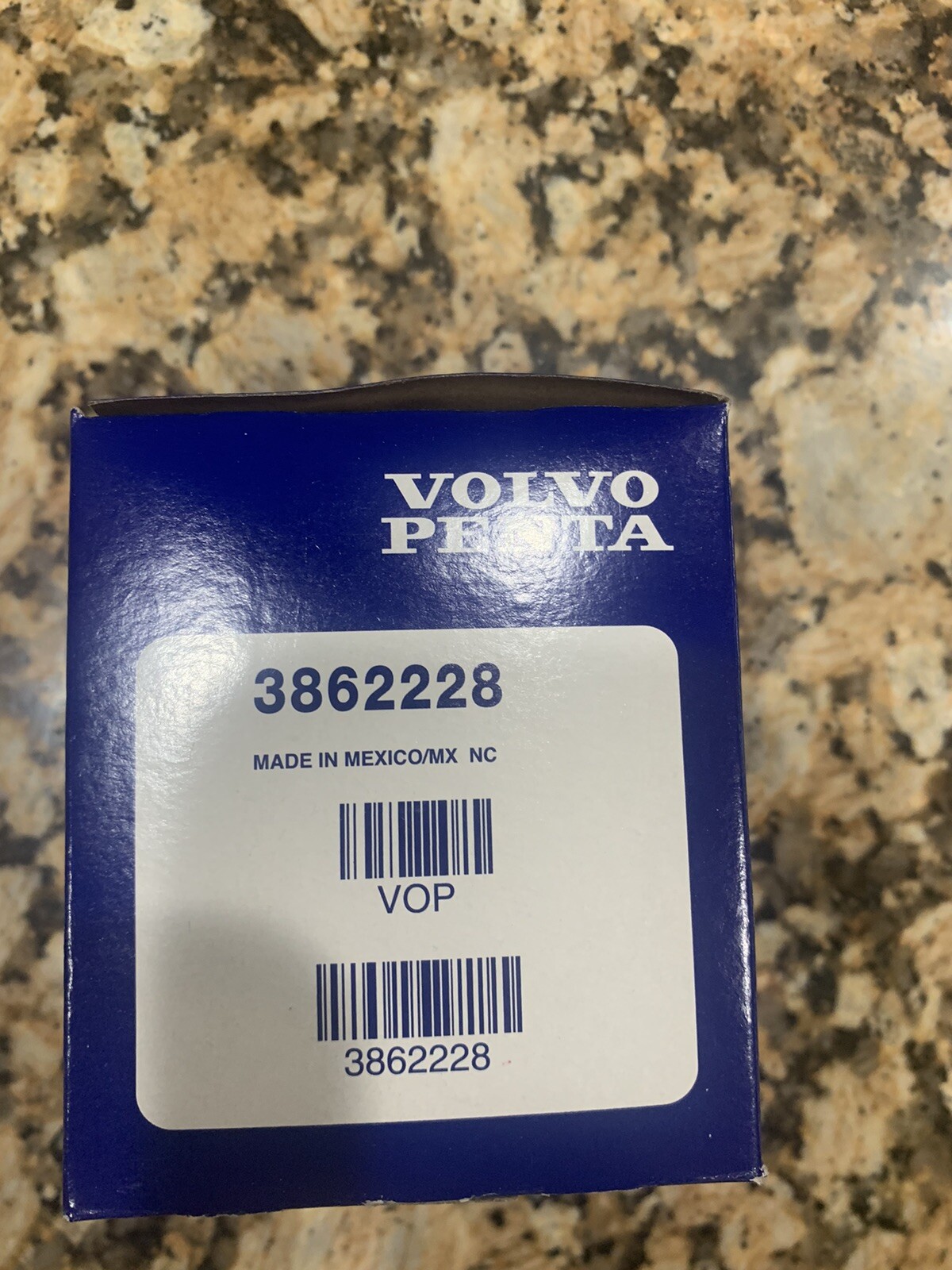 VOLVO 3862228 - Fuel filter cross reference