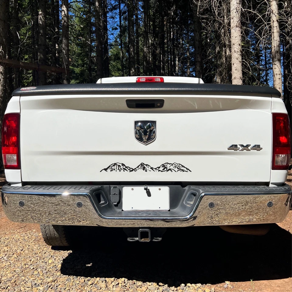 Calcomanía icónica de montaña para Jeep Wrangler Unlimited JKU 2007-2018 ventana lateral trasera Foto 2 de 4