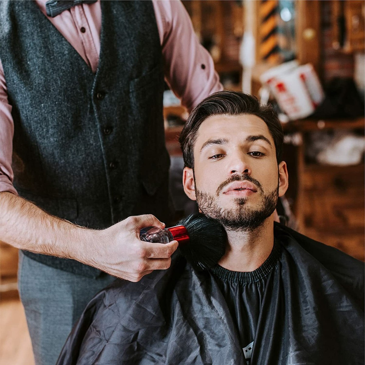 Friseurumhang Aus Nylon Mit Verstellbarem Druckknopf – Schützt Kleidung Beim Haareschneiden Und Färben